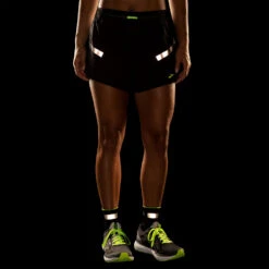 Brooks Carbonite 4" Shorts Women's 5 Brooks Carbonite 4" Shorts Women's -Brooks Shop 057092 3