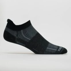 WrightSock Double Layer Stride No Show Tab Socks -Brooks Shop 650651 03 2