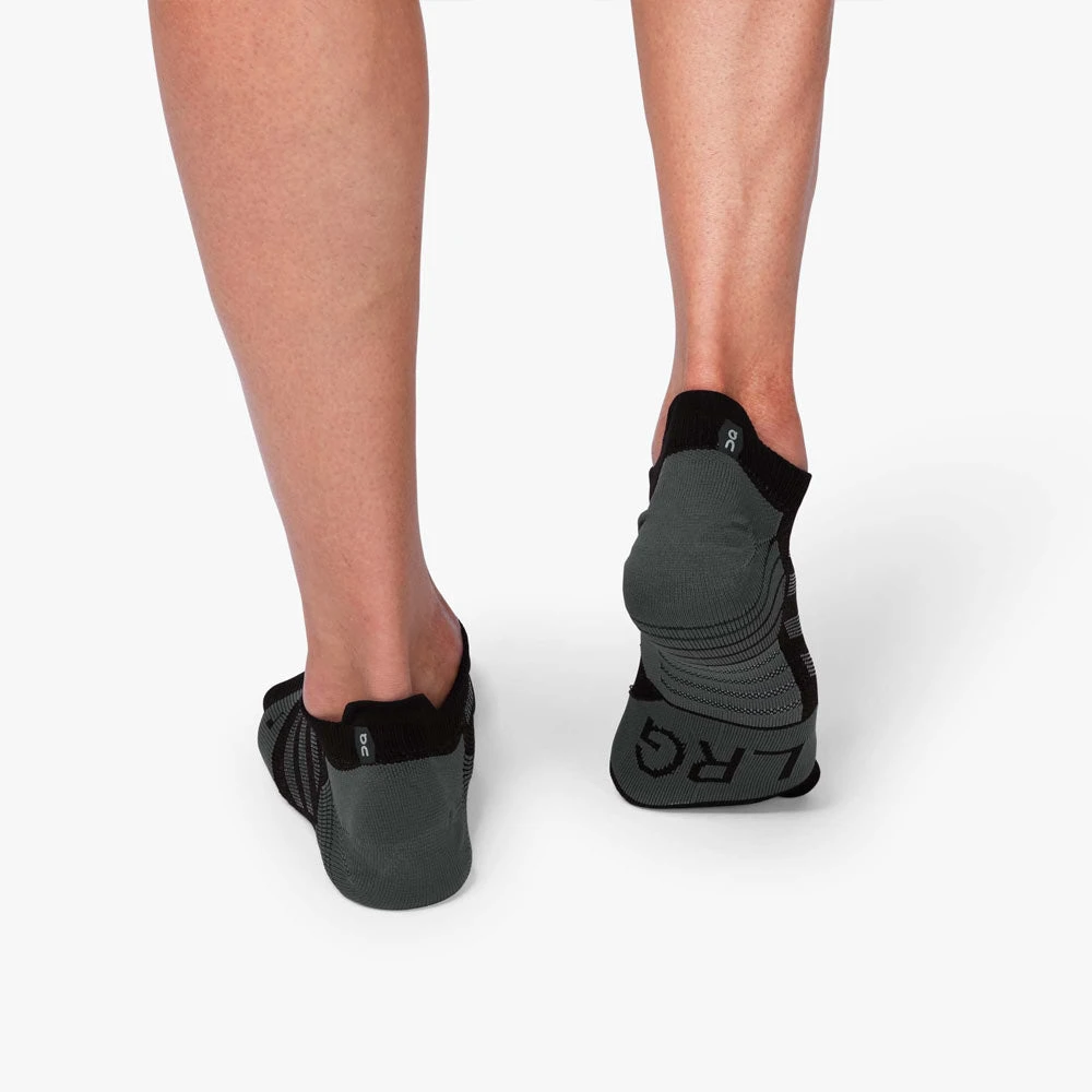 On Running On Low Socks Men's 2 On Running On Low Socks Men's - Image 2